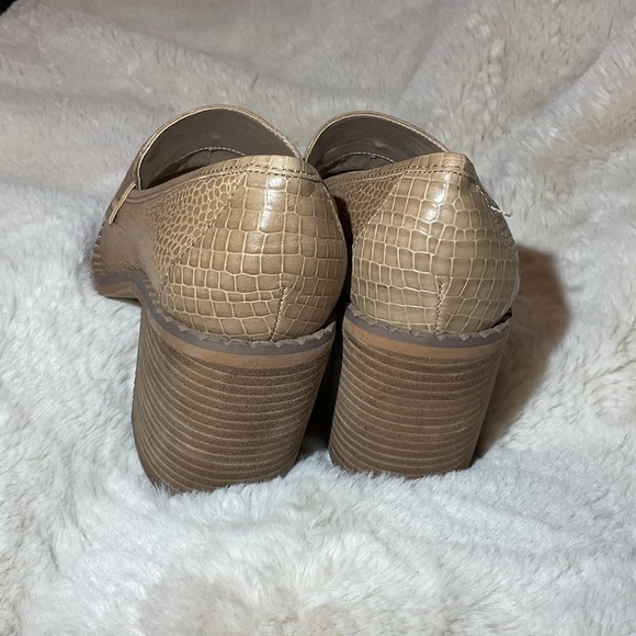 Vince Camuto Heeled leather loafers - Picture 3 of 5